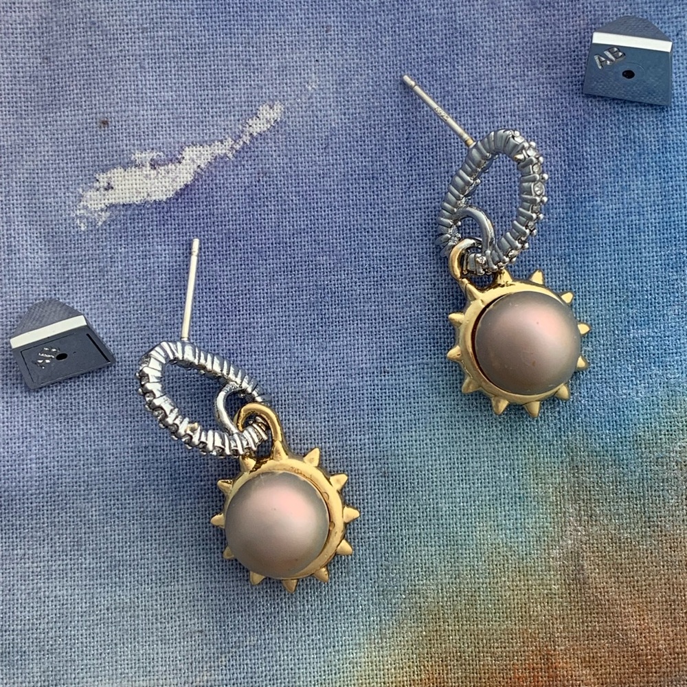 Alexis Bittar Gold Silver Sculpted Georgian Star Pearl Drop Statement Earrings - Picture 15 of 15